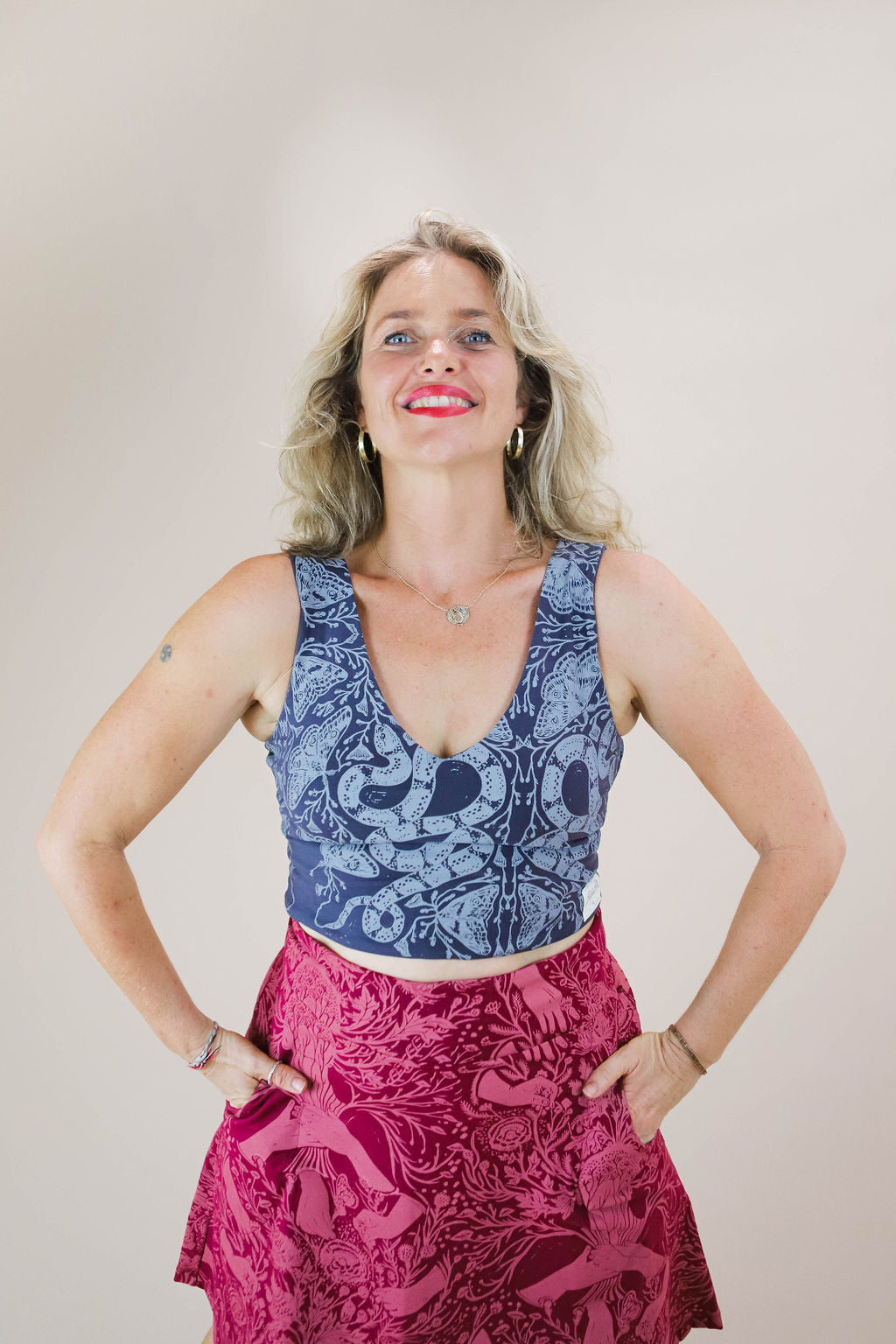 4-Way Reversible Stretch Crop – Nightwalk Print