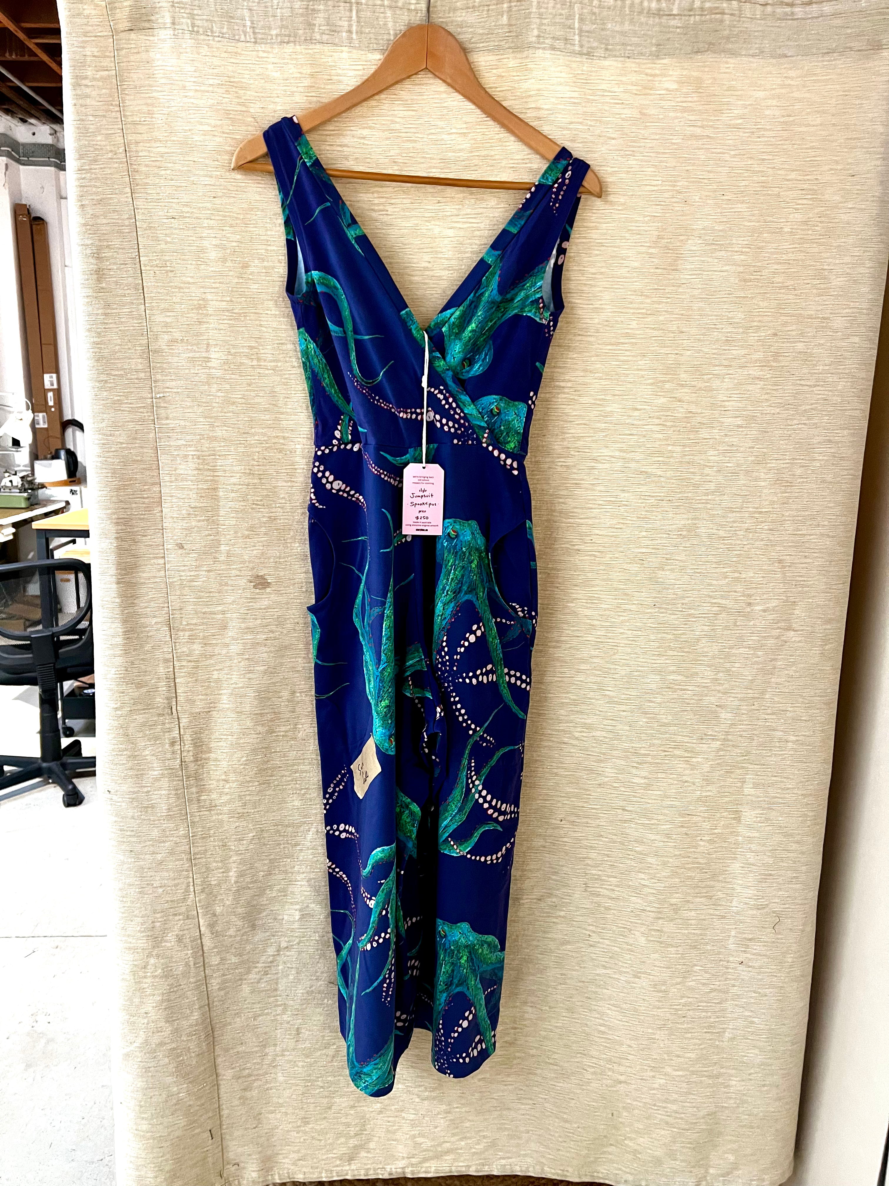 SECOND Jumpsuit - Spooktipus (8)