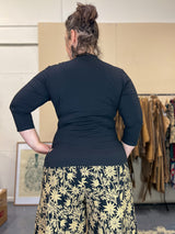 Crossover Top Black - 3/4 Sleeve