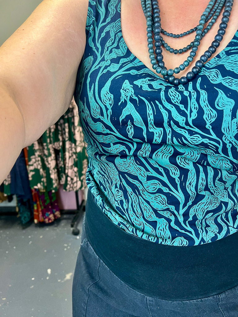 Organic Stretch Tank - Kelp Garden