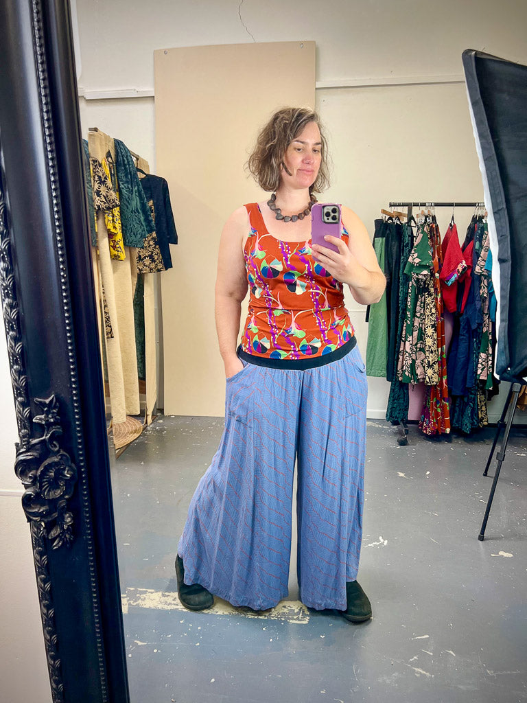 Organic Stretch Tank - Nasturtium Rust