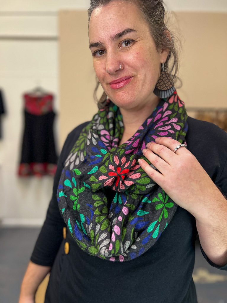 Loop de loop Scarf - Petal Pop
