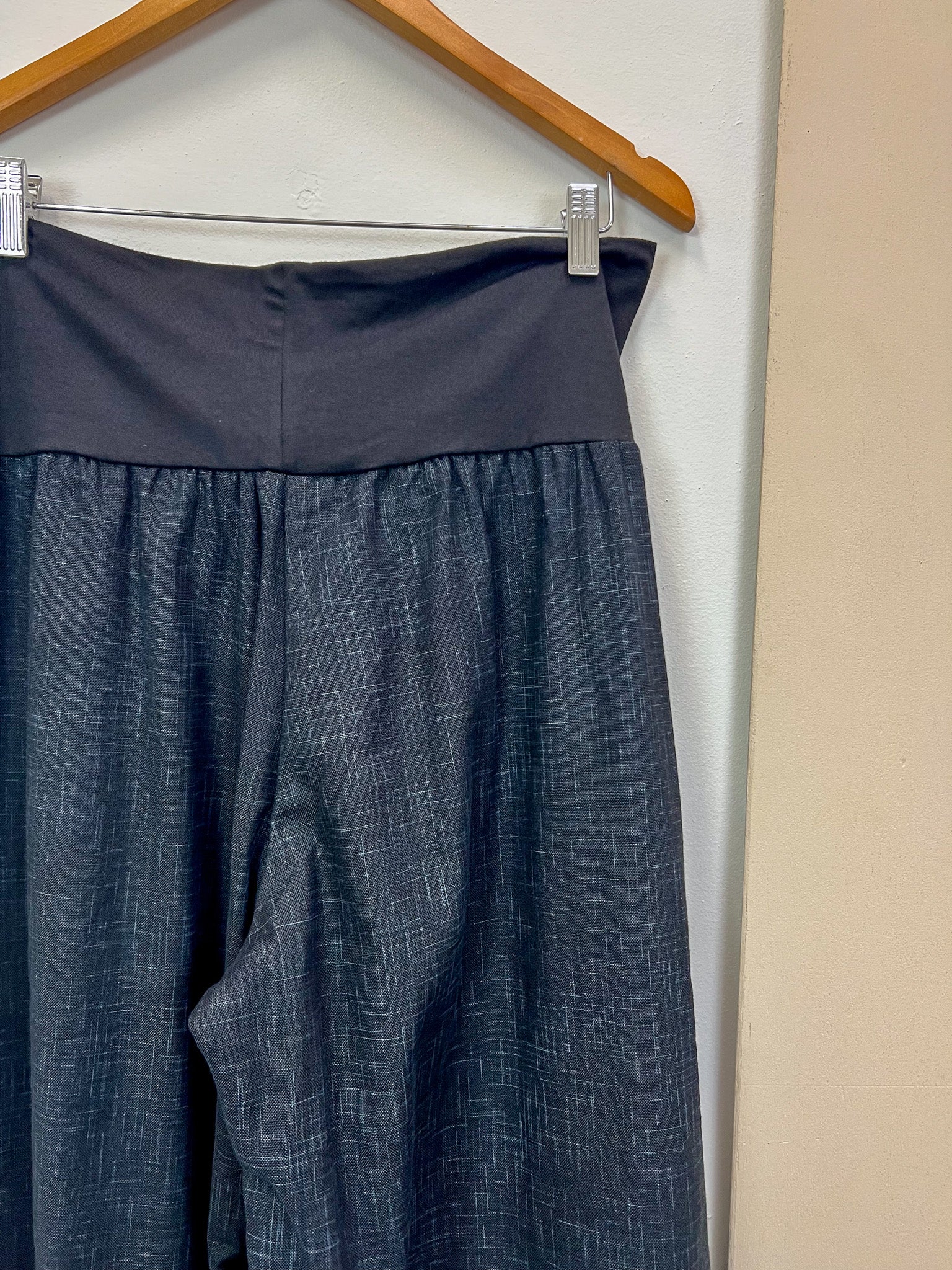 Black Japanese Cotton Wide-Leg Sidewalk Pants