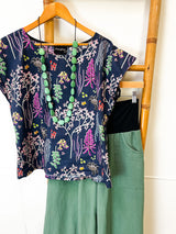 Boxy Cotton Breeze Top – Botanist Print