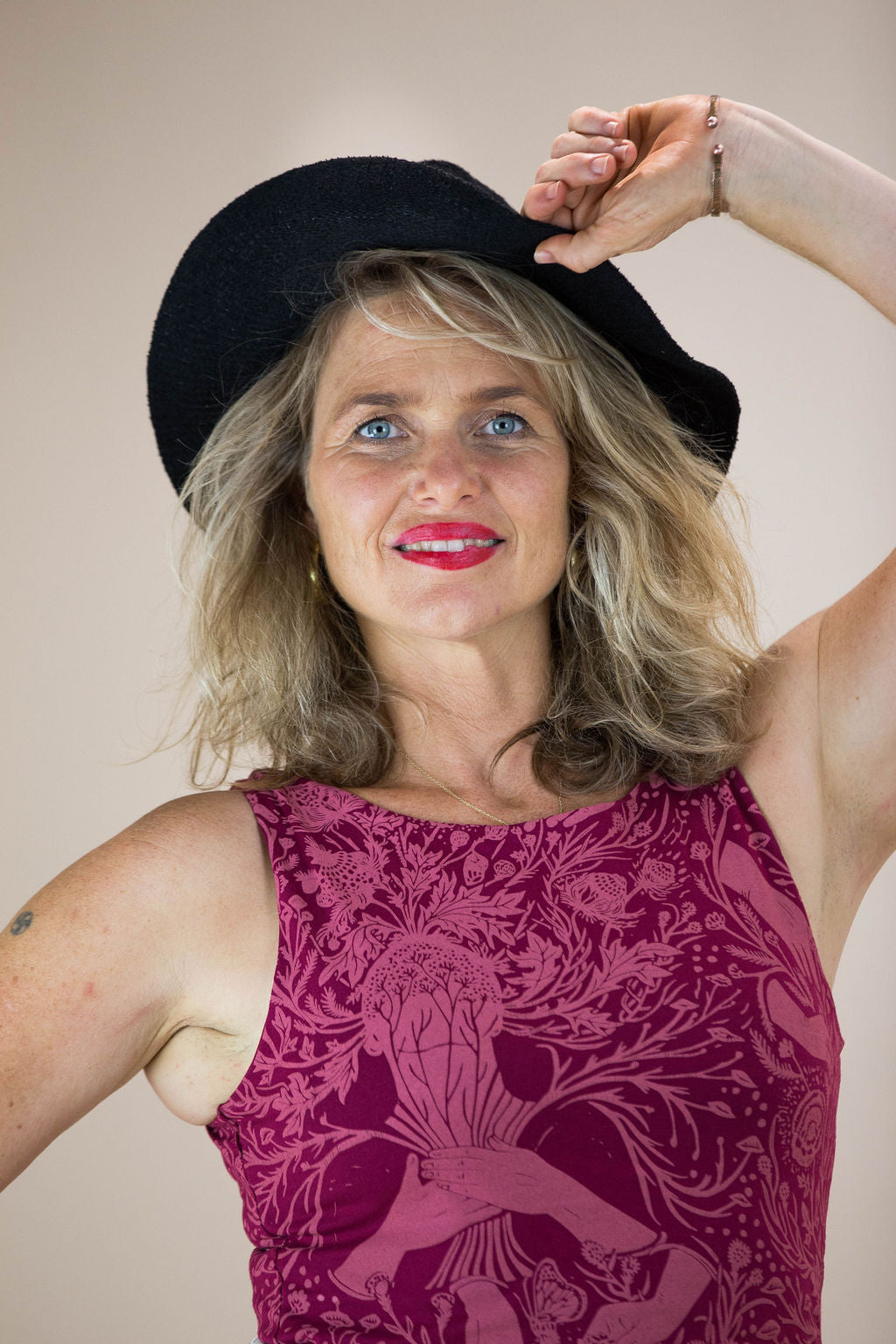 4-Way Reversible Stretch Crop – Self Care Print