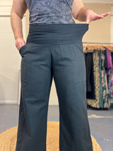 Black Linen-Cotton Cropped Verge Pants