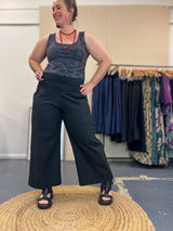 Black Linen-Cotton Cropped Verge Pants
