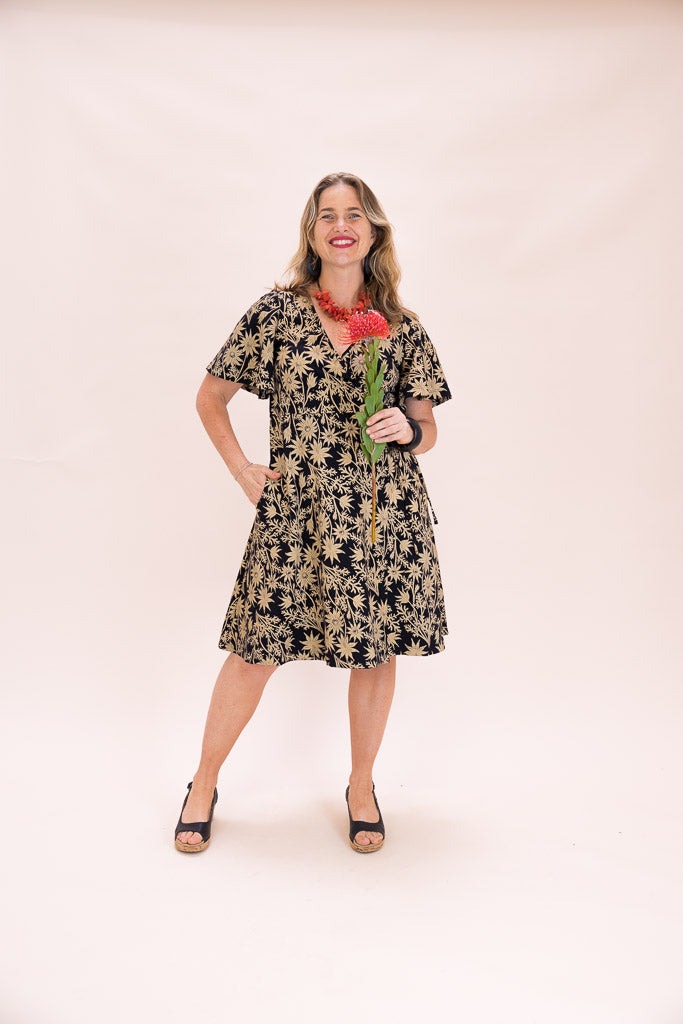 Stretch Wrap Dress - Straw Flannel Flower